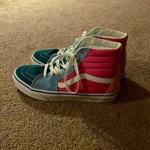 Women’s Vans shoe